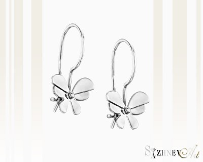 Серьги из белого золота без камней. Артикул CH195-c035w