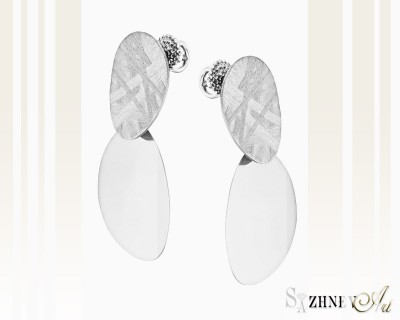 White Gold Earrings, no stone. Item CH164-c048w