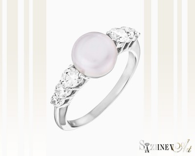 White Gold Cubic Zirconia and Pearl Ring. Item CH103-k236w