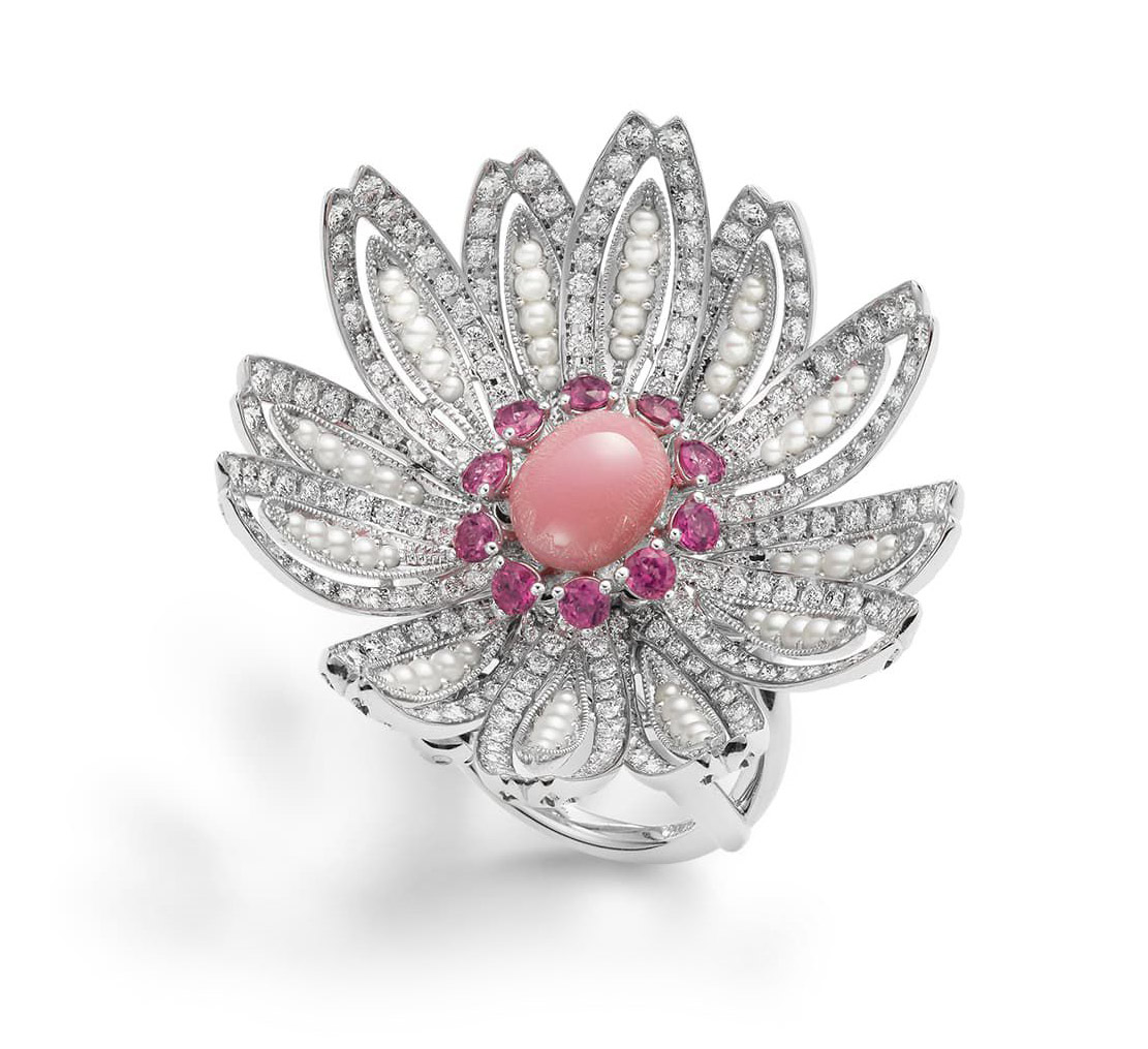 Жемчужное кольцо коллекции «The Japanese Sense of Beauty» от Mikimoto Жемчужное кольцо коллекции «The Japanese Sense of Beauty» от Mikimoto